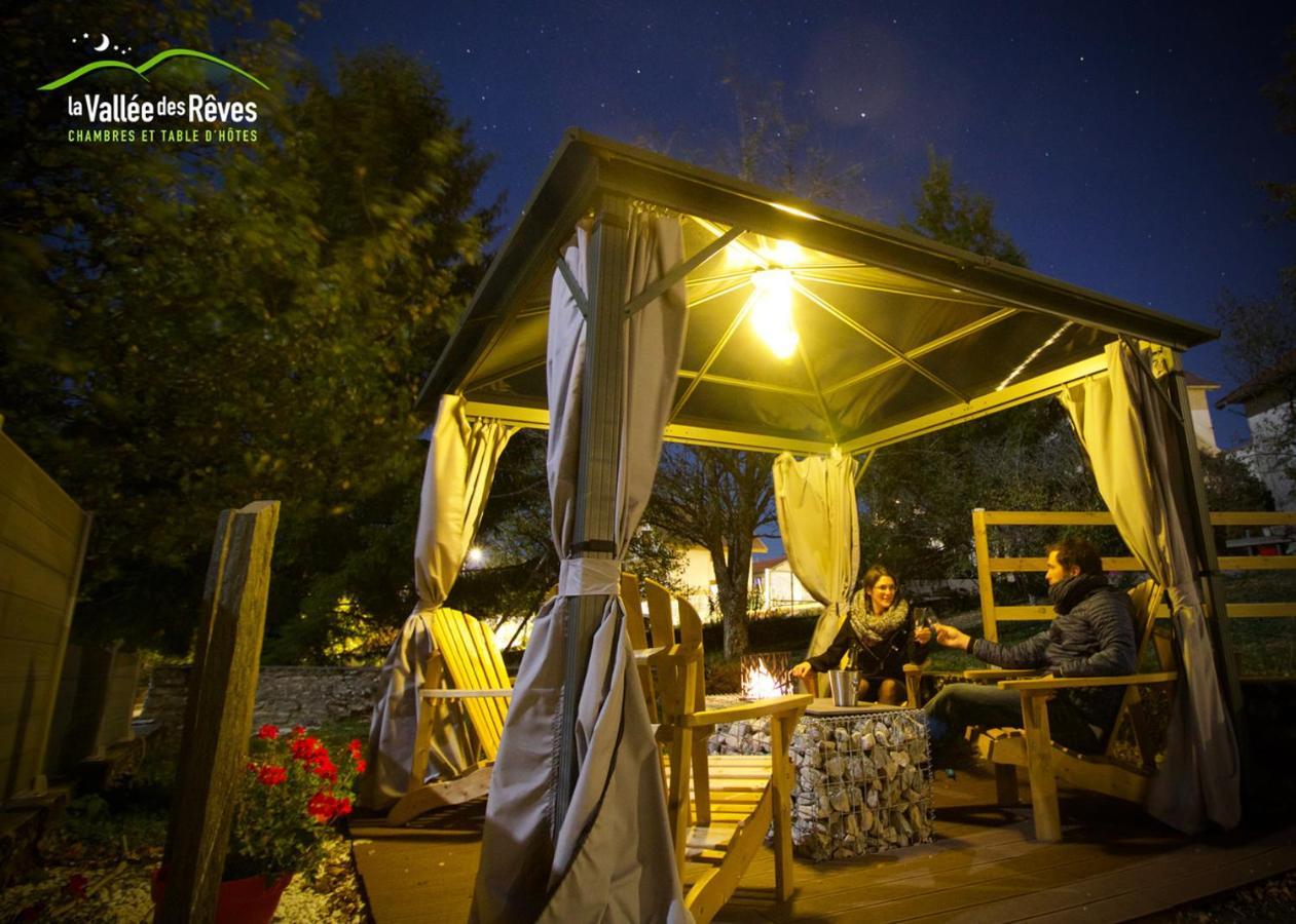 Maison D'Hotes & Spa La Vallee Des Reves Nods Εξωτερικό φωτογραφία